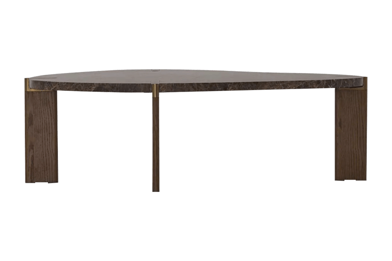 طاولة قهوة من الرخام باللون البني الداكن مع دعامات خشبية