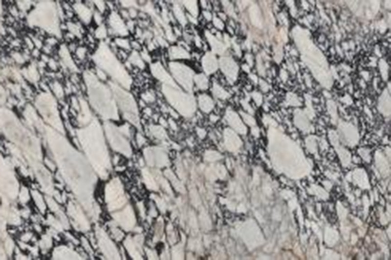 طاولة قهوة من الرخام الأبيض بنمط سحابي ونمط زهور كبير